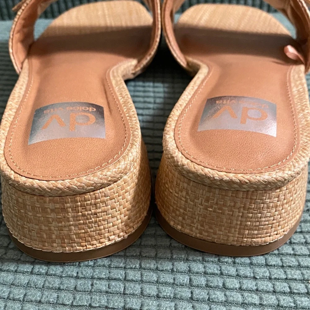 Tan New Dolce Vita Woven Slide Sandals Size 7.5